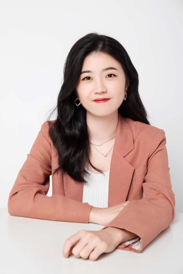 桥宜速配 何小鹏回应当初为何劝雷军造车